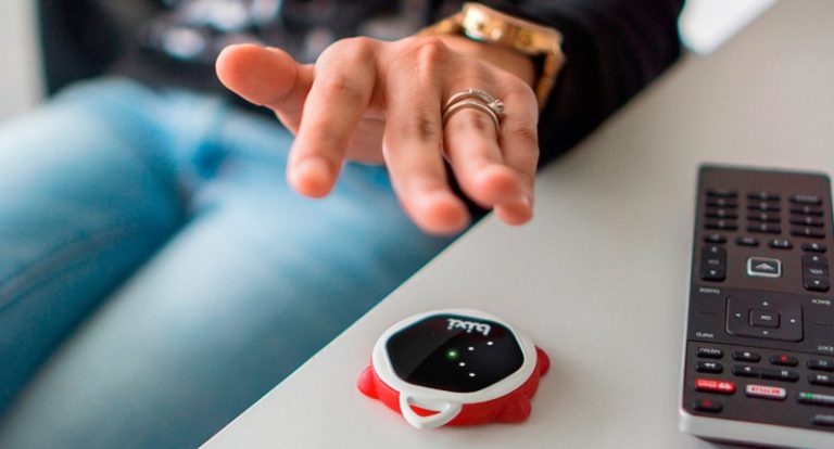 Bixi Allows You To Control Any Phone With Simple Hand Gestures