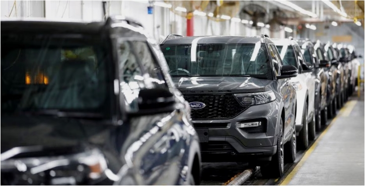 Ford Recalls 422K SUVs Due to Rear Camera Issue
